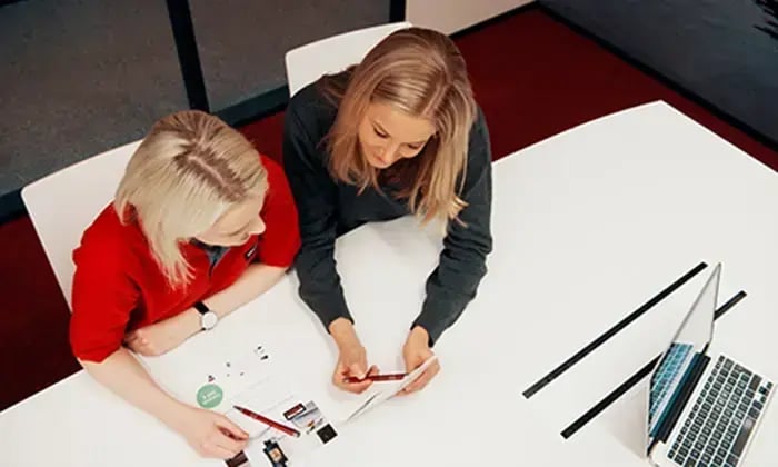 uusi-ura-taustasta-riippumatta