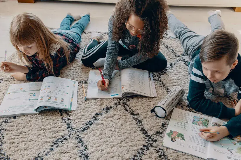 Kun lapsi on yksin kotona: 6 turvallisuusvinkkiä vanhemmille